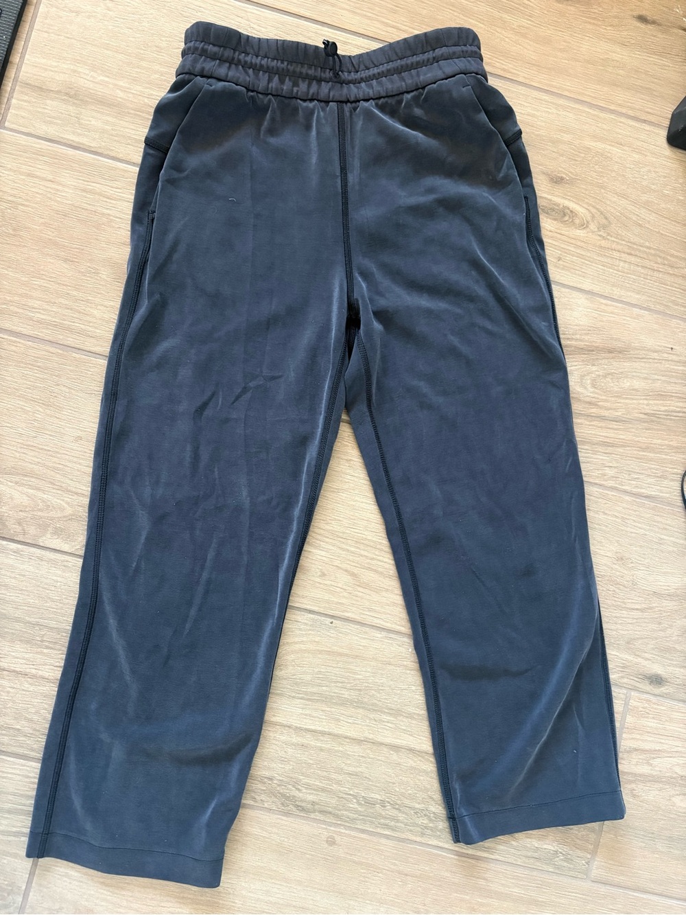 lululemon athletica Dark Gray Cropped Cozy Capris
